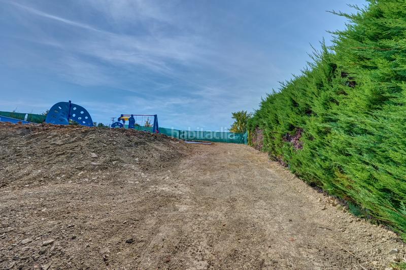 Foto caf19b22-9d97-46f4-b378-aac3c0af23b3. Terreny residencial a Valle de Elorz / Elortzibar