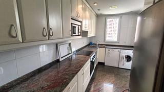 Location Appartement à Pamplona-iruña - irunlarrea 46. No se admiten contactos por telefono se alquila amplio piso en i