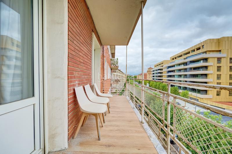 Foto 5c595578-a975-4a05-914b-d2a67d774e94. Piso reformado piso con terraza en ensanche en Milagrosa Pamplona / Iruña