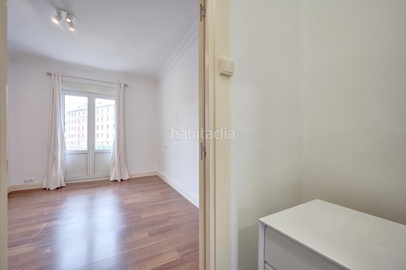 Foto 85d00adb-6eb8-4926-a64e-d8b38c542fc9. Piso reformado piso con terraza en ensanche en Milagrosa Pamplona / Iruña