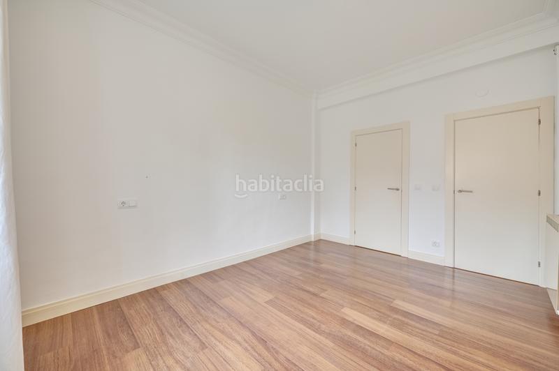Foto d42c6919-395b-44fb-8da7-b88667cc8614. Piso reformado piso con terraza en ensanche en Milagrosa Pamplona / Iruña