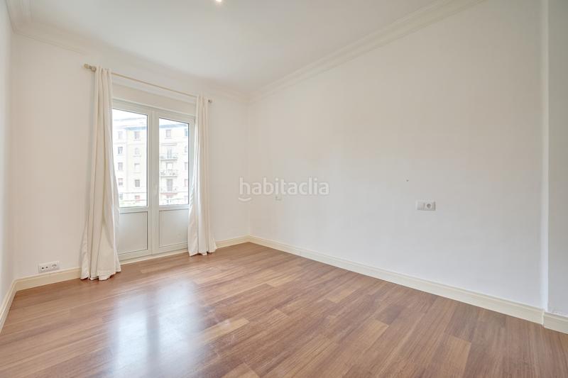 Foto ee7a01a6-2321-4f38-a711-4e147d86d3a9. Piso reformado piso con terraza en ensanche en Milagrosa Pamplona / Iruña