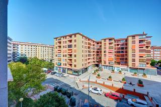 Piso  Pamplona-iruña - plaza monasterio de iranzu 2. pamplona-iruña. Vivienda en san juan para entrar a vivir
