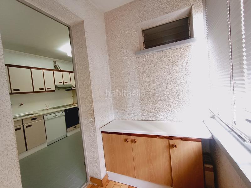 Foto 2fc3dc2d-abcf-438e-b208-0326b2c3d022. Lloguer pis a barañain - calle lur gorri 18 a Barañáin / Barañain