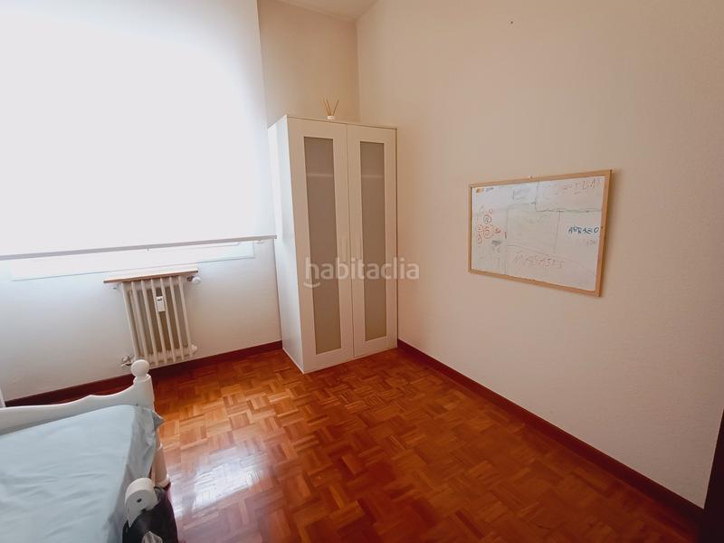 Foto b55b2f81-6b39-475f-bb49-b6bc6026c08a. Lloguer pis a barañain - calle lur gorri 18 a Barañáin / Barañain