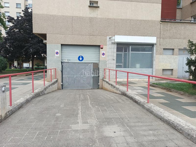 Foto fa46fe71-4f9b-44ab-a607-d2a50f1cda50. Lloguer pis a barañain - calle lur gorri 18 a Barañáin / Barañain