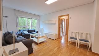 Lloguer Pis  Pamplona-iruña - concejo de olaz 23. Piso de 2 dormitorios y terraza sur