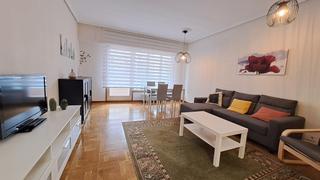Lloguer Pis  Pamplona-iruña - monasterio aberin 5. Amplio piso de 4 dormitorios y 2 baños