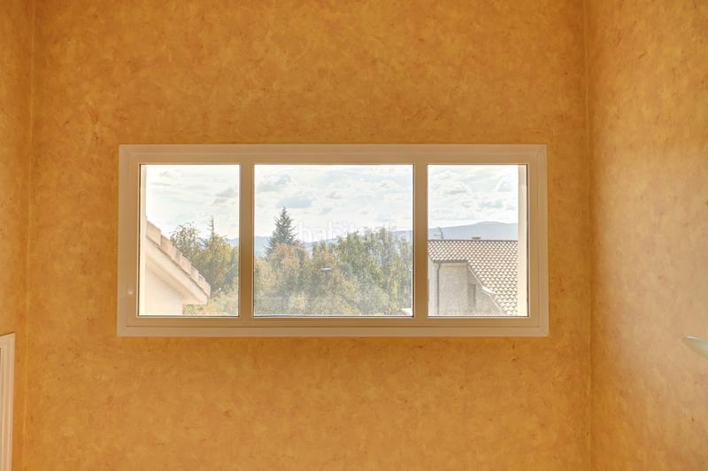 Foto 33458d11-c1b7-4978-b4de-af12fb1077c4. Haus mit heizung parking pool in Iza