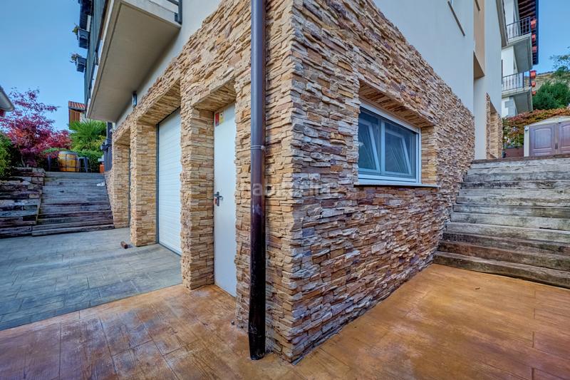 Foto 480c044f-5628-42fe-a67b-fdb3fd9e8c57. Haus mit heizung parking pool in Iza