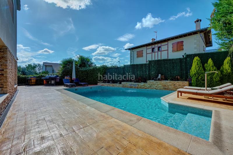 Foto 4aedea6d-3230-49a6-98ee-35f0bcb6b279. Haus mit heizung parking pool in Iza