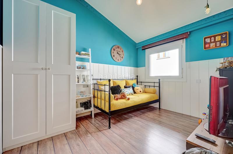 Foto 58179c01-3bd2-495e-bdac-b6b3c7c75011. Haus mit heizung parking pool in Iza