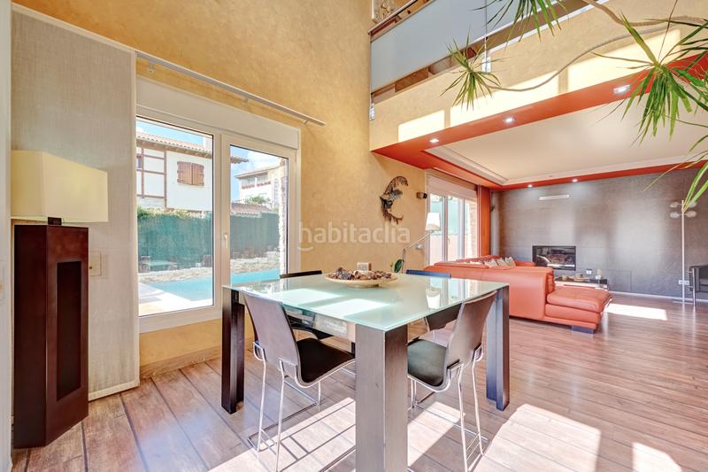 Foto 78cc32f5-1d9f-492f-84d9-651326745cae. Haus mit heizung parking pool in Iza