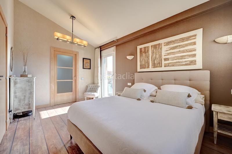 Foto 951f24ea-1bfc-48d2-9d29-5a57075b03fe. Haus mit heizung parking pool in Iza