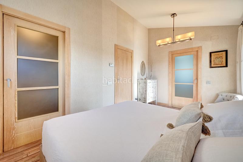 Foto a1da3d44-1787-4eaa-8f3f-fb7ed12f7f55. Haus mit heizung parking pool in Iza