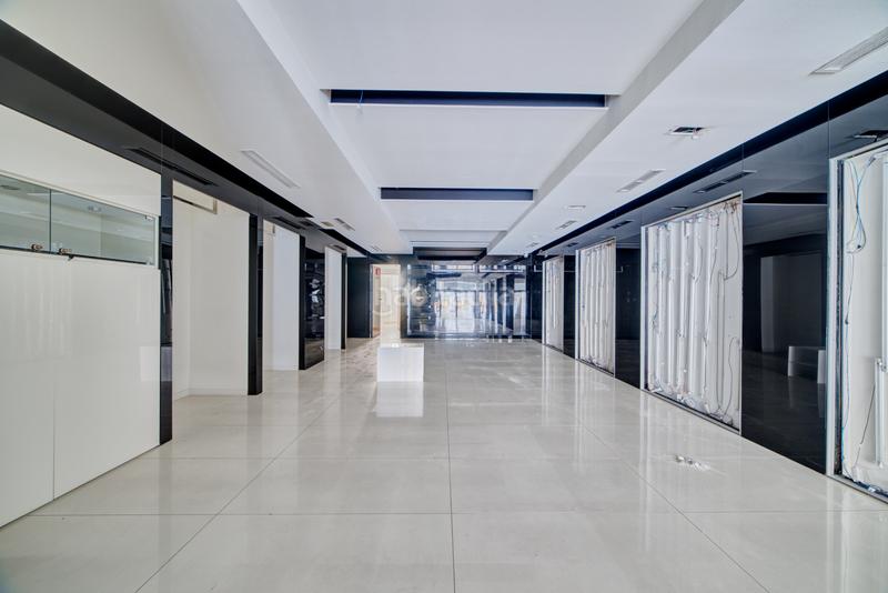 Foto 165eae16-e2e0-45b0-ac12-051eeef0dfc5. Local commercial dans pamplona-iruña - c/emilio arrieta 13 dans Pamplona / Iruña