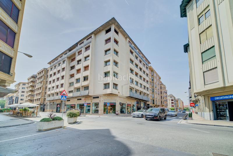 Foto 5050fe73-37a3-4c79-817d-1e5e5595a776. Local commercial dans pamplona-iruña - c/emilio arrieta 13 dans Pamplona / Iruña