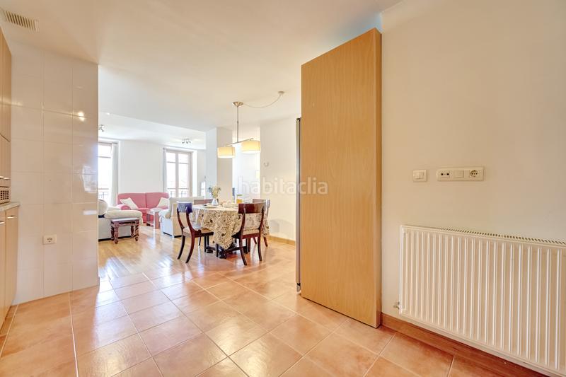 Foto 0629b0e0-d1c5-44c4-b3a3-18373f9ab04c. Pis amb calefacció a Casco Antiguo Pamplona / Iruña