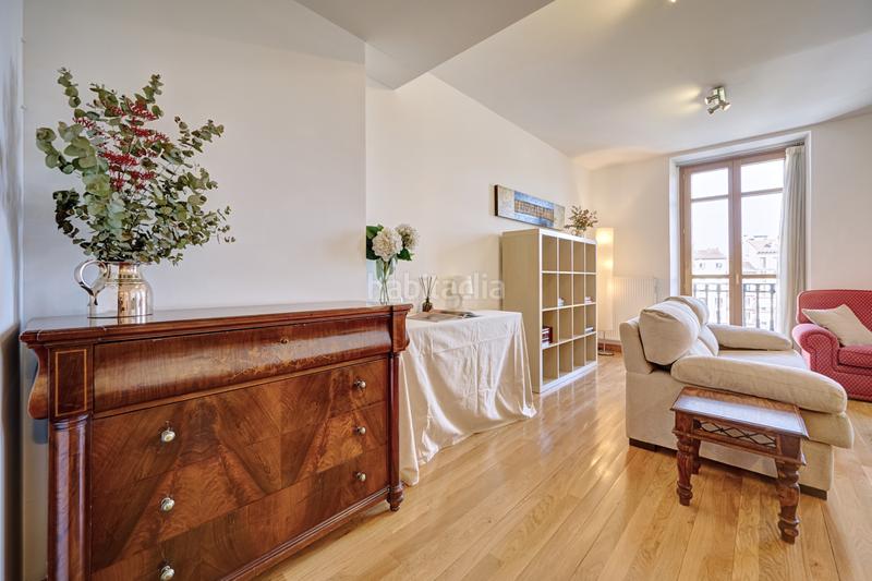 Foto d3925141-a3d3-4060-b5e6-0e58600914fa. Pis amb calefacció a Casco Antiguo Pamplona / Iruña