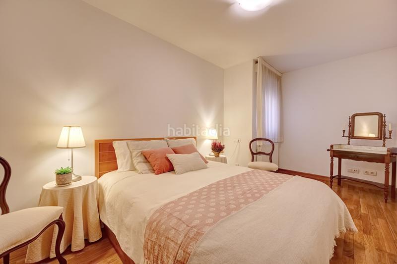 Foto e7f531a7-381e-4bbe-b5b5-4dd8bce8824b. Pis amb calefacció a Casco Antiguo Pamplona / Iruña