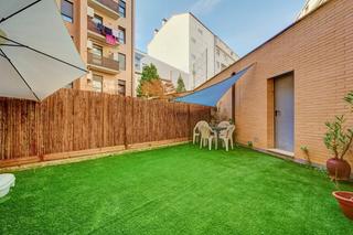 Appartement à Villava / Atarrabia. Bajo con jardin en villava