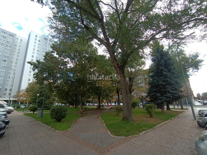 Foto 06b5a8f0-50ab-475c-86fb-711a746812c4. Rent flat in barañain - calle plaza de los olmos 1 in Barañáin / Barañain