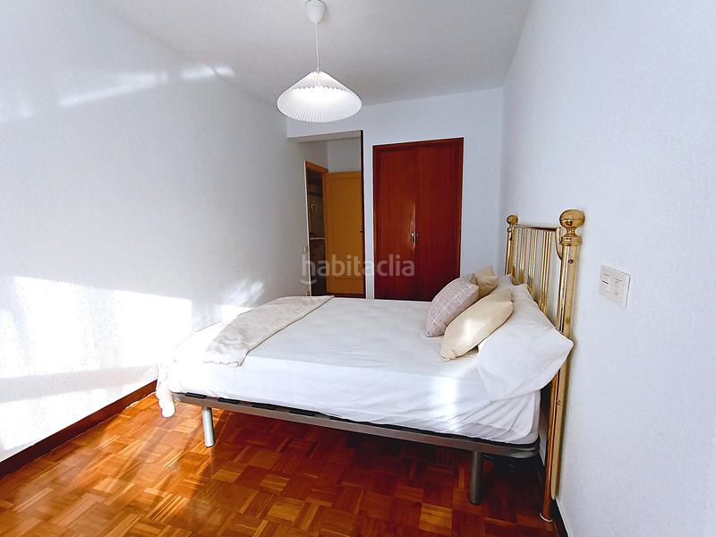 Foto 10f983ea-0e4c-4780-b75f-cd7102450edf. Rent flat in barañain - calle plaza de los olmos 1 in Barañáin / Barañain