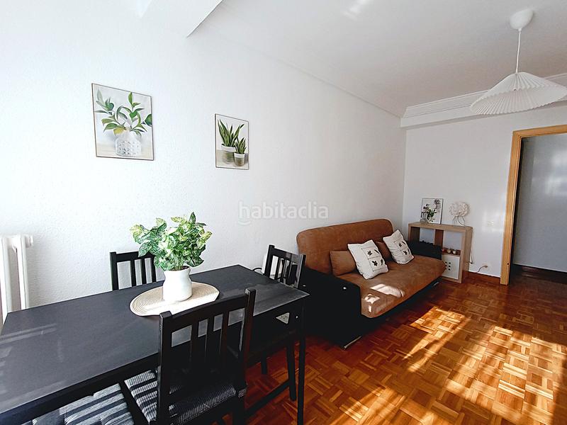 Foto 1ad13e66-9827-478b-bce8-d96277b3940d. Rent flat in barañain - calle plaza de los olmos 1 in Barañáin / Barañain