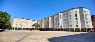 Locale commerciale in Burlada-Burlata - Plaza Ezcabazabal  10. Burlada-Burlata