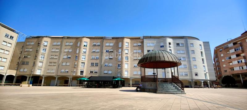 Foto 6cd45670-05df-42d4-bfa5-b4b99c5ccf55. Geschäftsraum in Burlada