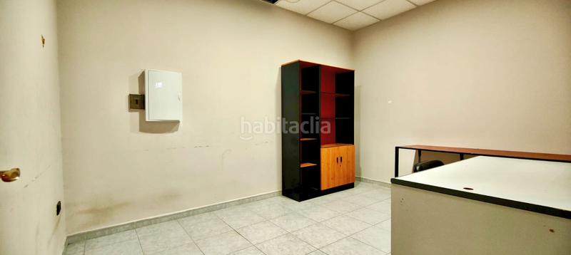 Foto 6d7c6873-3d0c-4b44-8ea8-604747d86003. Geschäftsraum in Burlada