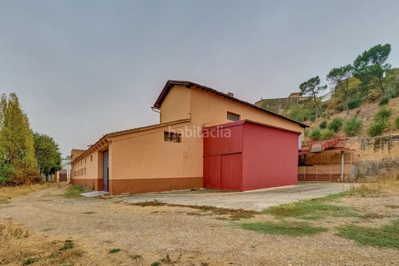Foto b25d8116-354a-4300-8b72-992d665f320f. Local comercial a Miranda de Arga
