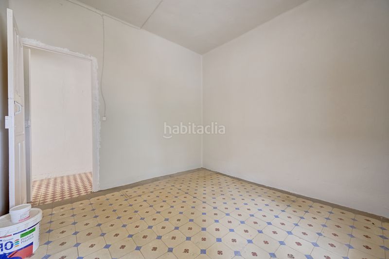 Foto dbff2c20-bbeb-4f0e-927f-bed49cdf62e6. Local comercial a Miranda de Arga