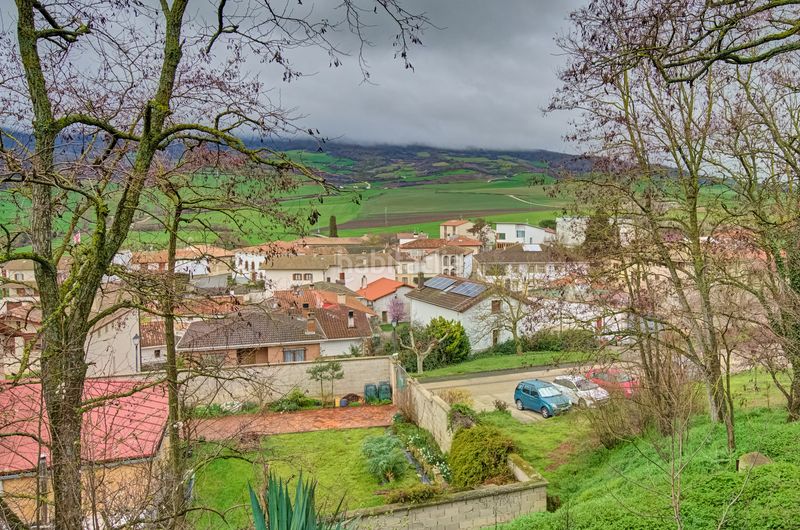 Foto aecfda9d-67ea-48ae-b1d1-c6b34b67ff70. Finca rústica a esparza - oyanzar 2 a Galar