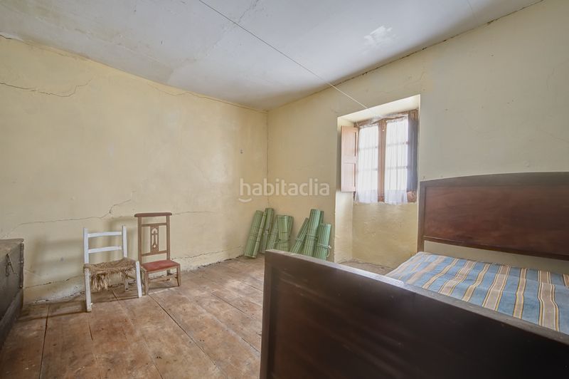Foto 1d88360f-743f-47a9-bfad-a96b3bdc0c21. Casa amb calefacció a Larraun