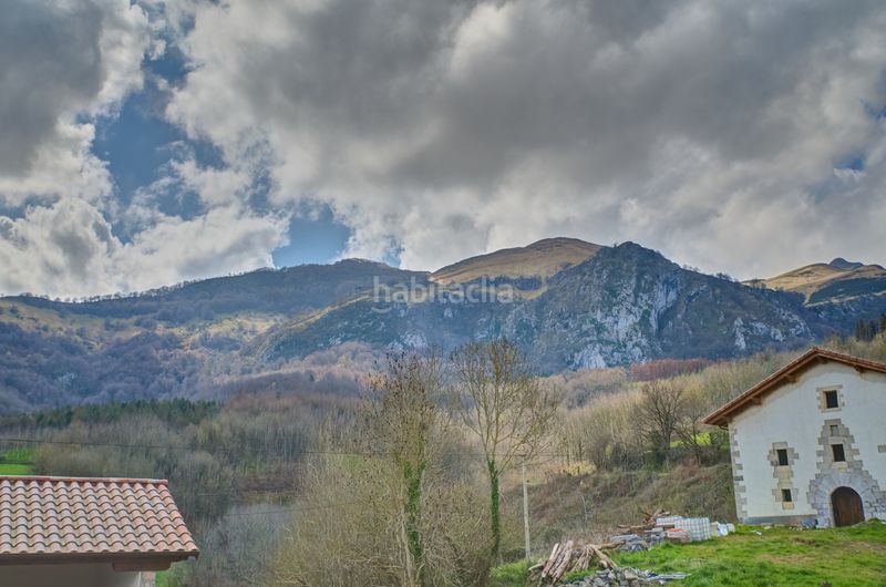 Foto 4f4252f1-8d48-49e9-8ce0-2a387c0186d2. Casa amb calefacció a Larraun
