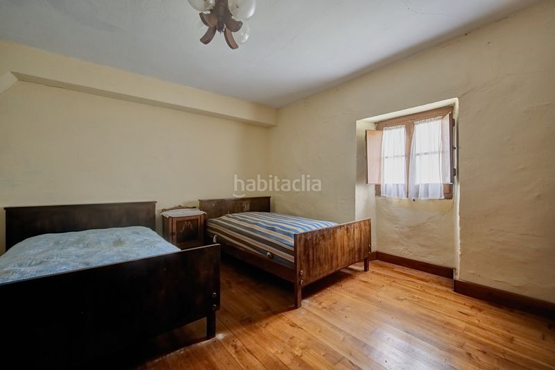Foto 9230551f-d3c5-4557-b5e9-d4b2401f4f11. Casa amb calefacció a Larraun