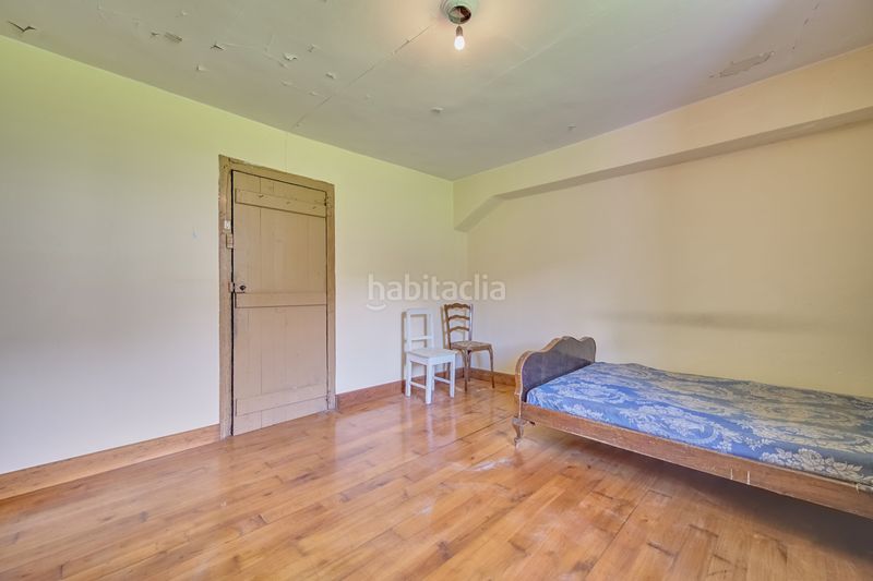 Foto d5169e57-e63a-49f0-8e53-0878430c9cbf. Casa amb calefacció a Larraun