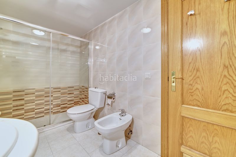 Foto 1379ae70-c3e7-44d2-a423-a78a025e86d8. Pis amb calefacció aparcament a Barañáin / Barañain