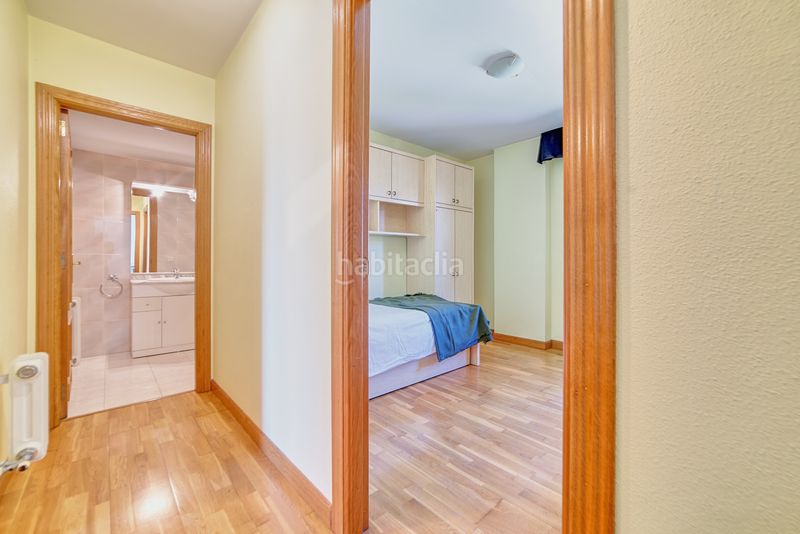 Foto bcd54d46-ea71-40da-a90f-e0743e7f28fe. Pis amb calefacció aparcament a Barañáin / Barañain