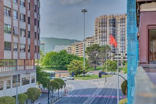 Flat in Pamplona-iruña - avenida zaragoza 31. Piso  cuatro habitaciones y dos baños en avenida zaragoza, pampl