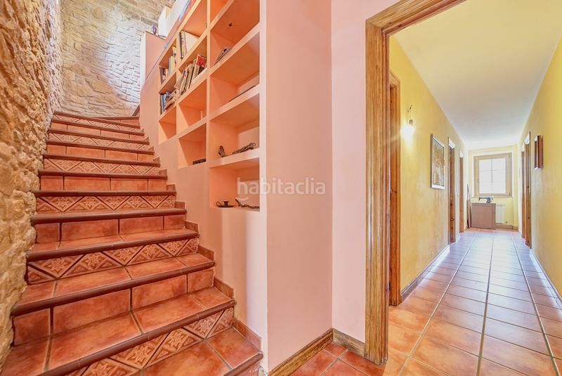 Foto 3b685479-7202-4684-b422-dfe4959ad5c2. Casa amb calefacció aparcament a Leoz