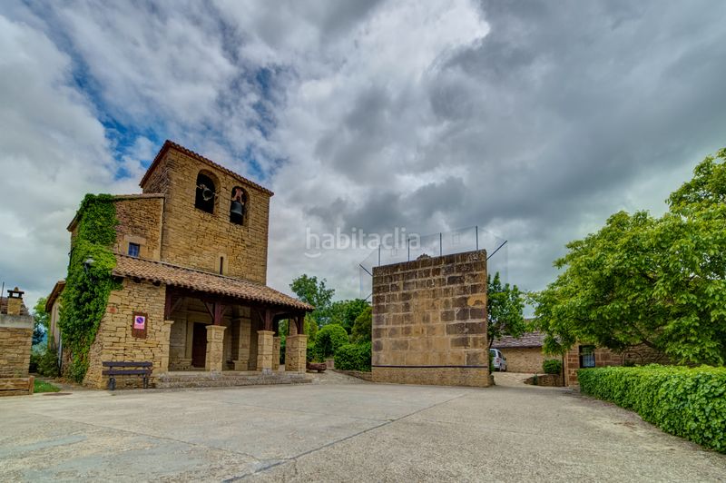 Foto a68e92aa-cf9b-4017-b985-5b2af7117bf4. Casa amb calefacció aparcament a Leoz