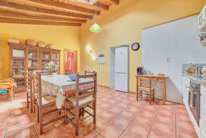 Foto e95edce1-72a8-40ad-ae8a-3ab871b3b6dc. Casa amb calefacció aparcament a Leoz