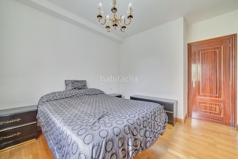 Foto b61e1580-7b79-4f1a-a151-33d57505ff9f. Piso en plaza pio baroja 6 no hay duda de que mendebaldea tiene algo especial, ya que es uno de los barrios más cotizados de la vieja iruña y cuenta con todo en Pamplona / Iruña