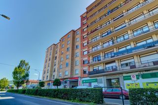 Flat  Calle mayor 66   4ºizda 66. burlada-burlata. Piso de 4 h en calle mayor 66 burlada con trastero