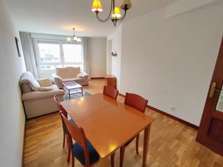 Miete Etagenwohnung  Benjamin de tudela  21. Mendebaldea 2 dormitorios, 2 baños, garaje y trastero