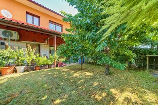 Towny house  Enériz - paseo rio robo 23. Paz a un paso de pamplona