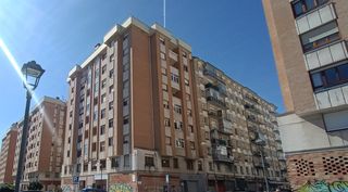 Location Appartement  Burlada-burlata - calle landazabal. Vivienda en burlada con garaje y balcon