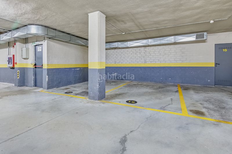 Foto 73e2fd82-d660-4fb4-b9e7-5440cdfad1c5. Etagenwohnung mit heizung parking in Huarte / Uharte